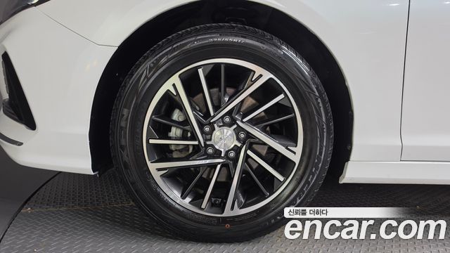 Hyundai Sonata New Rise LPI Style 2019 — фото 5
