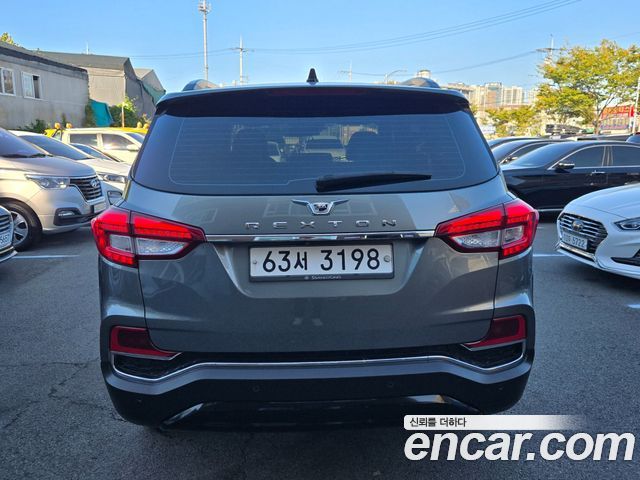 KG Mobility (SsangYong) G4 Rexton Diesel 2.2 2WD Majesty 2018 — фото 4