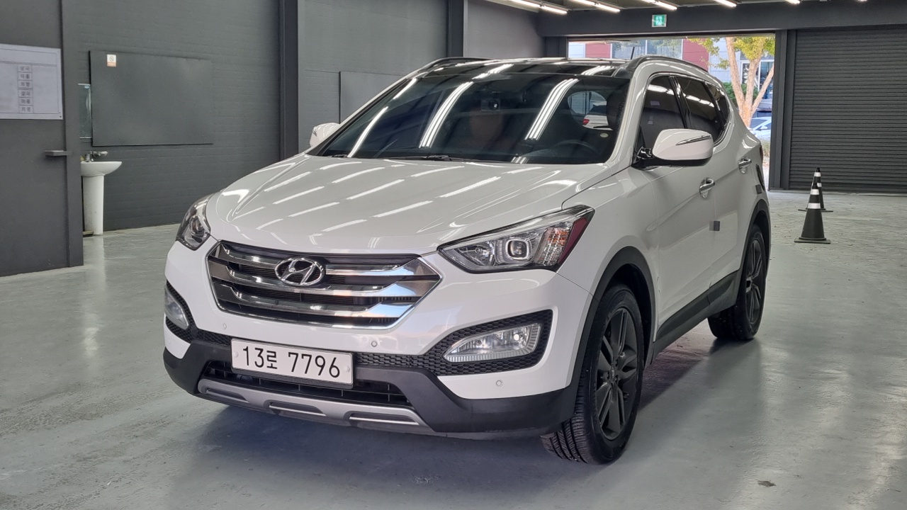 Hyundai Santa Fe (DM) Diesel(e-VGT) 2.0 2WD Exclusive Special 2014 — фото 1
