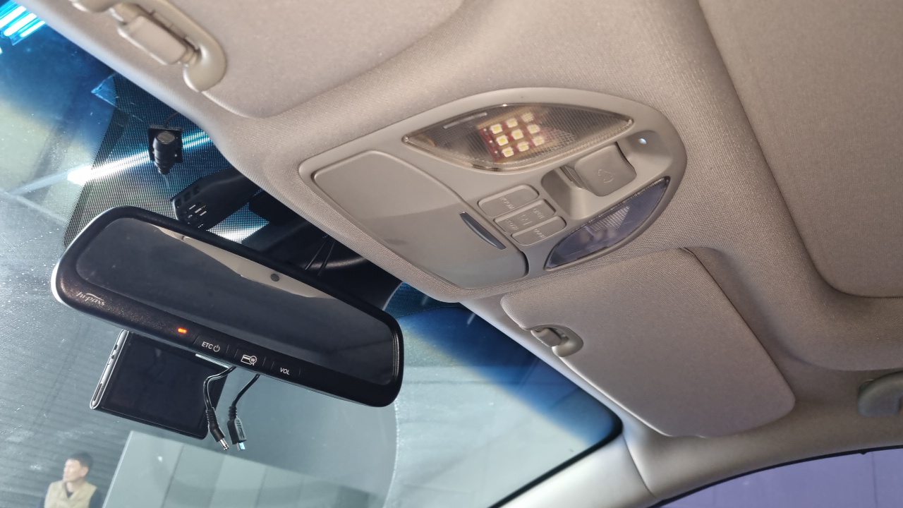 Hyundai Santa Fe (DM) Diesel(e-VGT) 2.0 2WD Exclusive Special 2014 — фото 18