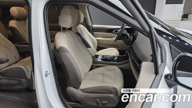 Kia Carnival (IV) HEV 7-Seater Hi Limousine Signature 2026 — фото 11