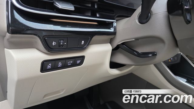 Kia Carnival (IV) HEV 7-Seater Hi Limousine Signature 2026 — фото 15