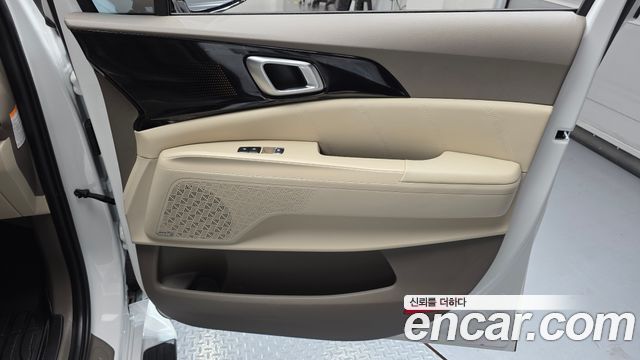 Kia Carnival (IV) HEV 7-Seater Hi Limousine Signature 2026 — фото 25