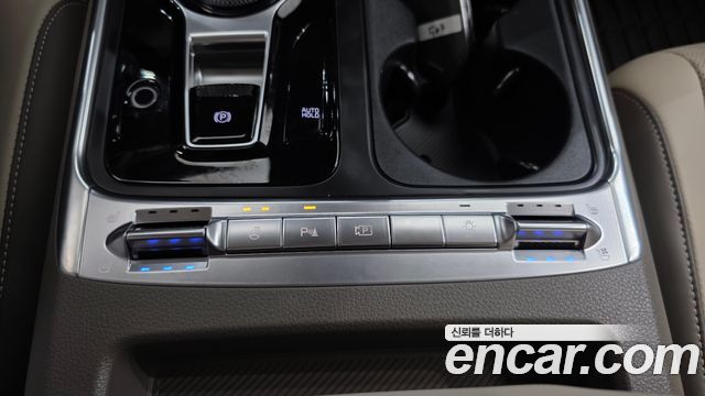 Kia Carnival (IV) HEV 7-Seater Hi Limousine Signature 2026 — фото 31
