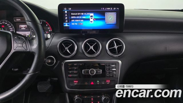 Mercedes-Benz A-Class (W176) A180 CDI Style 2015 — фото 14