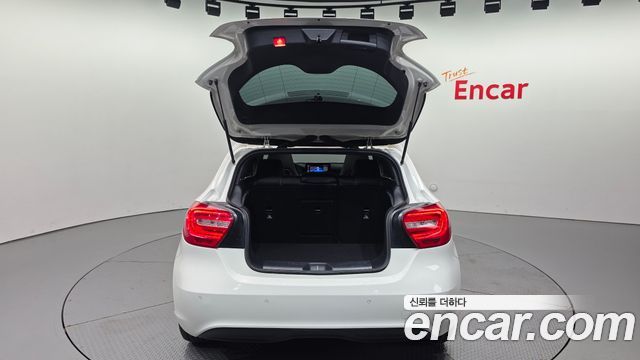 Mercedes-Benz A-Class (W176) A180 CDI Style 2015 — фото 19
