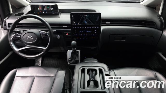 Hyundai Staria Tourer 11-Seater Modern 2022 — фото 7