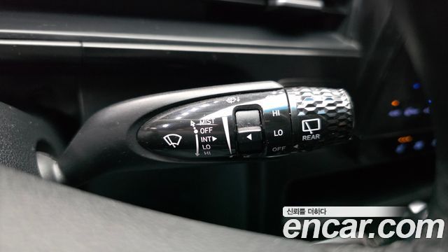 Hyundai Staria Tourer 11-Seater Modern 2022 — фото 29