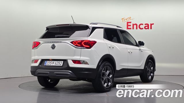 KG Mobility (SsangYong) Beautiful Korando Gasoline 1.5 2WD C5 Plus 2021 — фото 2