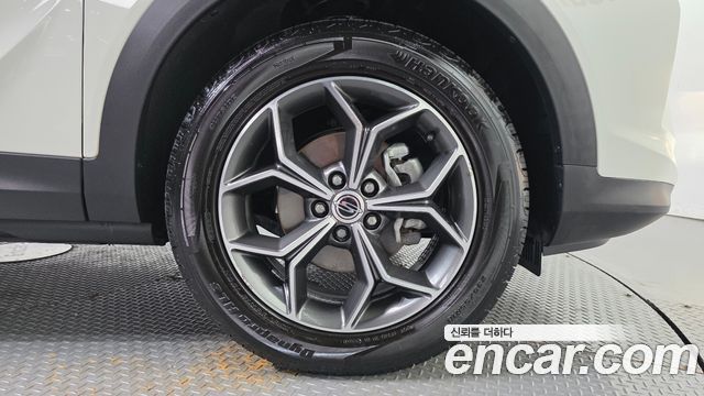 KG Mobility (SsangYong) Beautiful Korando Gasoline 1.5 2WD C5 Plus 2021 — фото 21