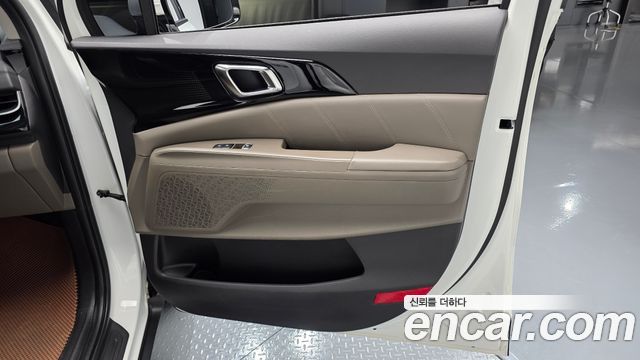 Kia Carnival (IV) Diesel 9-Seater Signature 2024 — фото 31