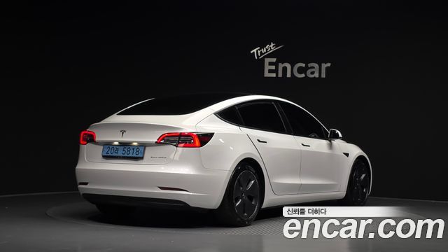 Tesla Model 3 Standard Range Plue RWD 2021 — фото 2