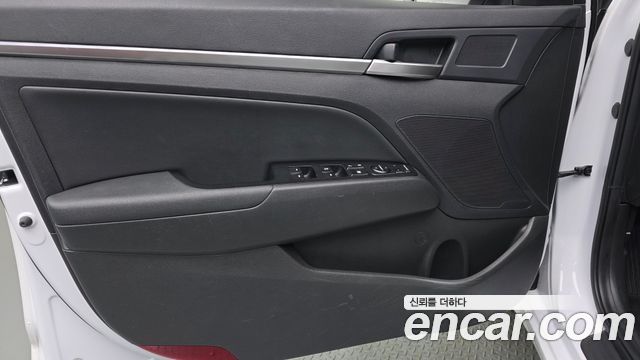 Hyundai Avante (AD) 1.6 Smart 2020 — фото 24