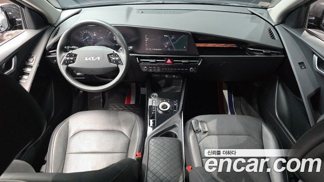 Kia Niro EV Air 2023 — фото 7