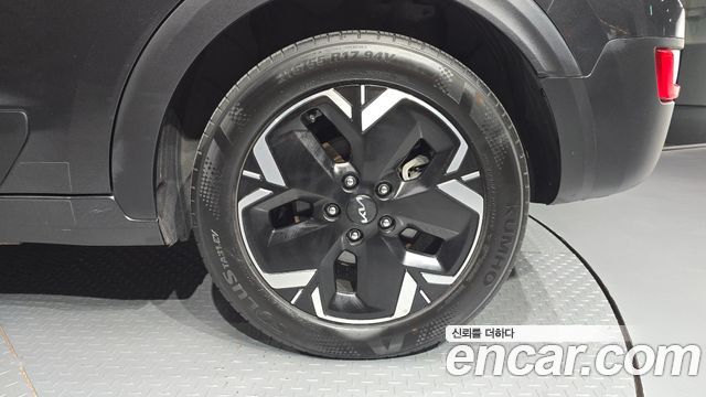 Kia Niro EV Air 2023 — фото 21