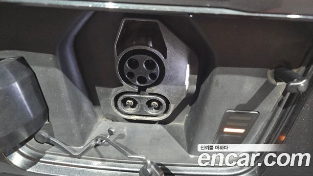 Kia Niro EV Air 2023 — фото 33