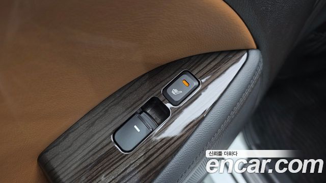 Kia K5 LPI Prestige 2013 — фото 17