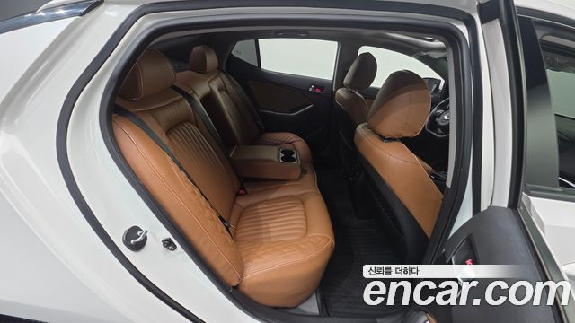 Kia K5 LPI Prestige 2013 — фото 18