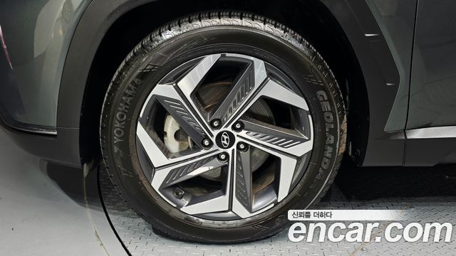 Hyundai Tucson (NX4) Gasoline 1.6 Turbo 2WD Inspiration 2021 — фото 5