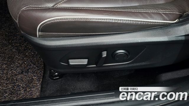 Hyundai Tucson (NX4) Gasoline 1.6 Turbo 2WD Inspiration 2021 — фото 30