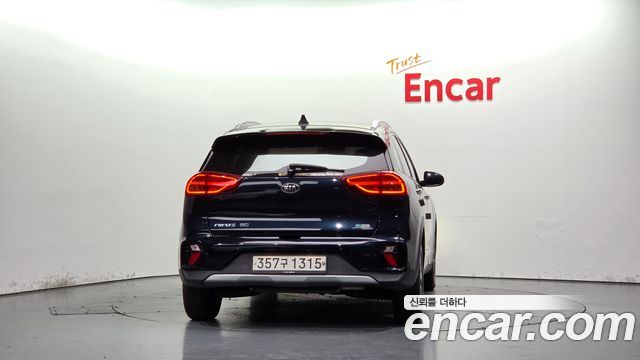 Kia Niro 1.6 HEV Prestige 2020 — фото 4
