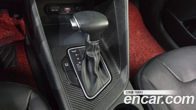 Kia Niro 1.6 HEV Prestige 2020 — фото 9