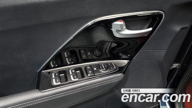 Kia Niro 1.6 HEV Prestige 2020 — фото 16