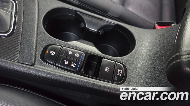 Kia Niro 1.6 HEV Prestige 2020 — фото 18