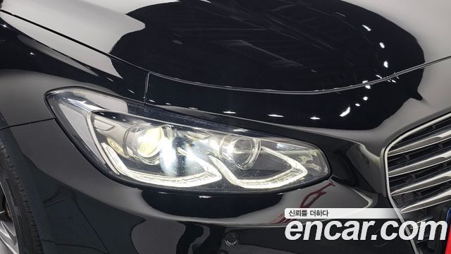 Hyundai Grandeur (IG) 3.0 Exclusive 2017 — фото 22