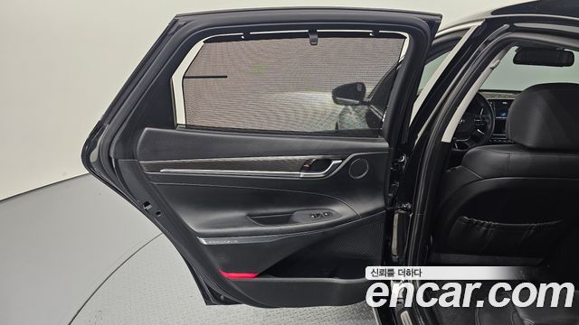 Hyundai Grandeur (IG) 3.0 Exclusive 2017 — фото 25