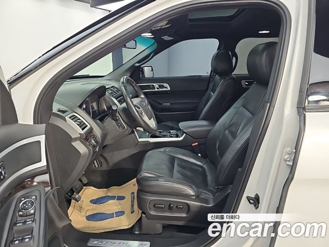 Ford Explorer 3.5 Limited 4WD 5th 2014 — фото 10