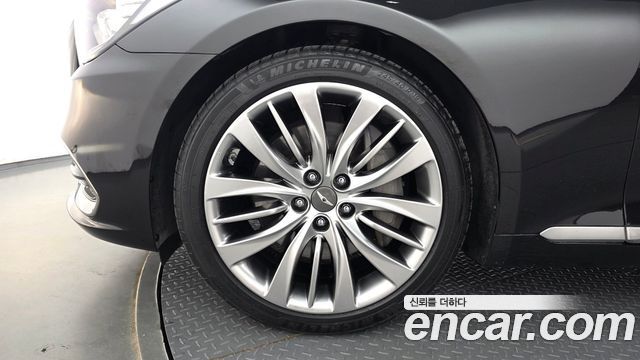 Genesis G80 3.3 GDI AWD Premium Luxury 2018 — фото 5