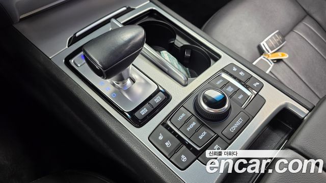 Genesis G80 3.3 GDI AWD Premium Luxury 2018 — фото 9