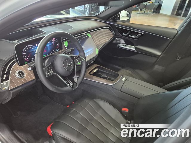 Mercedes-Benz E-Class (W214) E350e 4MATIC 2026 — фото 20