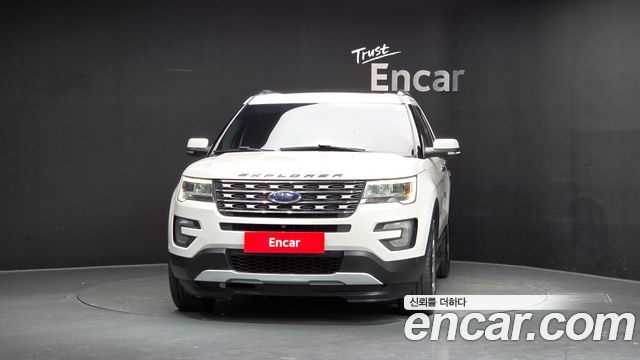 Ford Explorer 2.3 Limited 4WD 5th 2017 — фото 3
