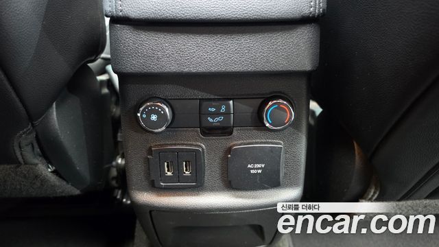 Ford Explorer 2.3 Limited 4WD 5th 2017 — фото 17