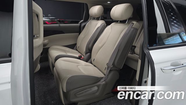 Kia Carnival (IV) Diesel 7-Seater Signature 2025 — фото 11