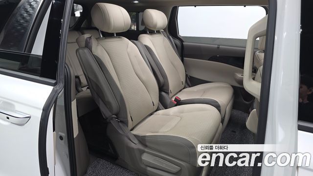 Kia Carnival (IV) Diesel 7-Seater Signature 2025 — фото 12