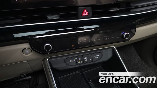 Kia Carnival (IV) Diesel 7-Seater Signature 2025 — фото 17