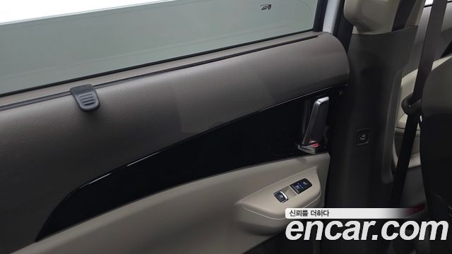 Kia Carnival (IV) Diesel 7-Seater Signature 2025 — фото 18