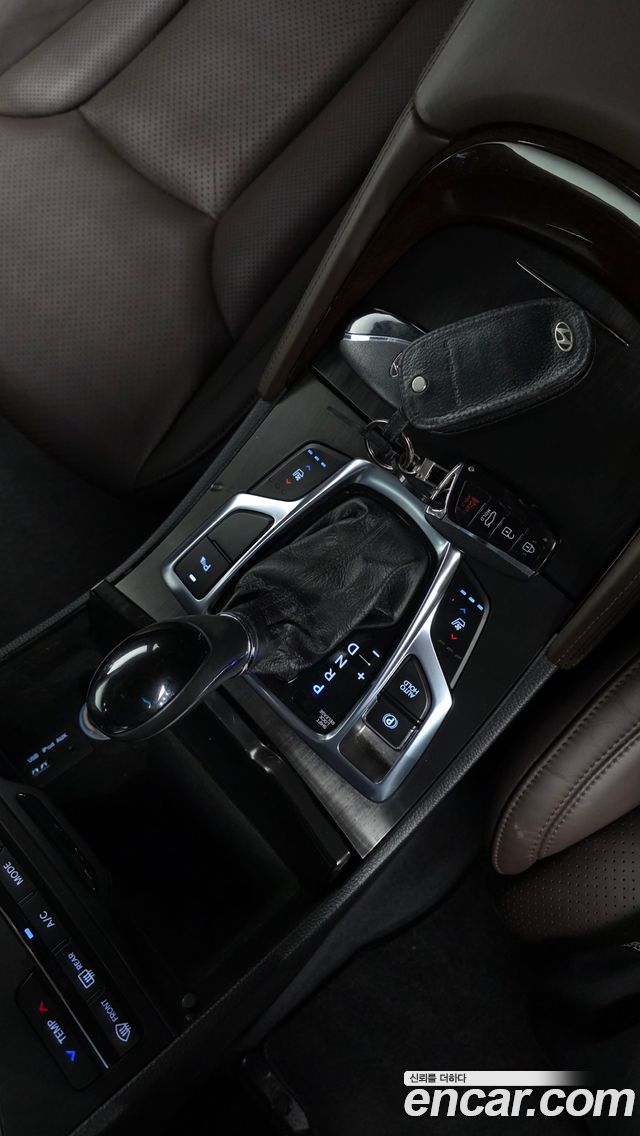Hyundai Grandeur (HG) HG300 Premium 2015 — фото 9