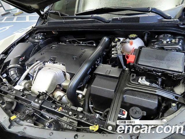 Chevrolet Malibu 2.0 Turbo LTZ Premium 2018 — фото 6