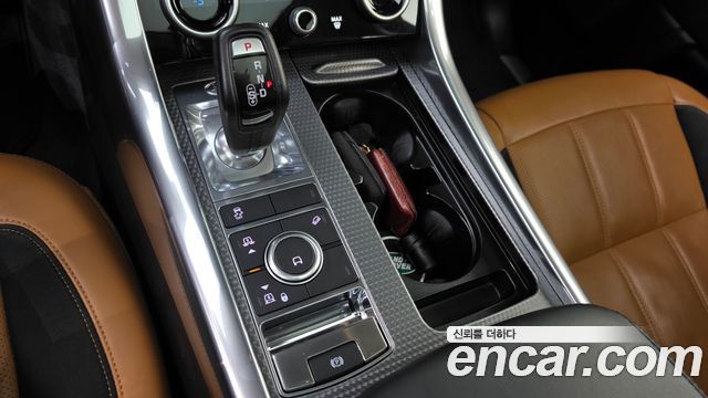 Land Rover Range Rover Sport (II) 3.0 SDV6 HSE Dynamic 2018 — фото 9