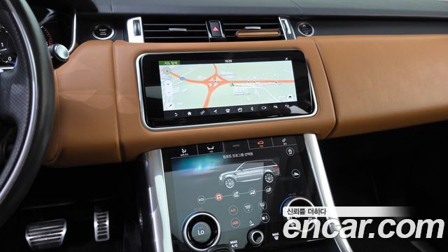 Land Rover Range Rover Sport (II) 3.0 SDV6 HSE Dynamic 2018 — фото 14