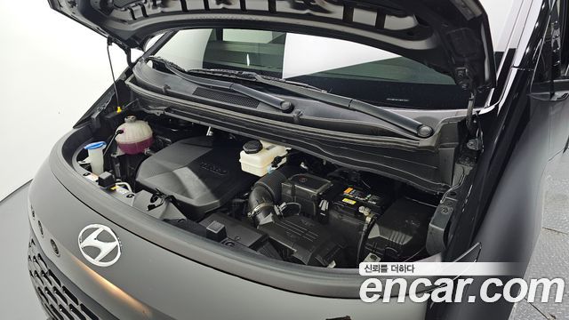 Hyundai Staria 4WD Tourer 9-Seater Modern 2022 — фото 6