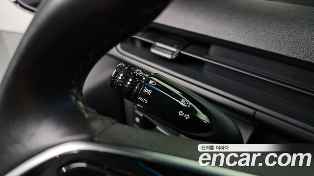 Hyundai Staria 4WD Tourer 9-Seater Modern 2022 — фото 20