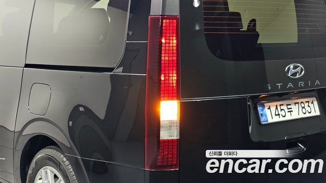 Hyundai Staria 4WD Tourer 9-Seater Modern 2022 — фото 23