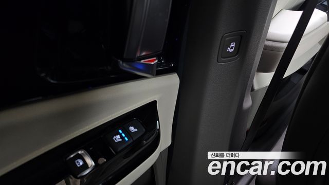 Kia Carnival (IV) Gasoline 7-Seater Hi-Limousine Signature 2022 — фото 18