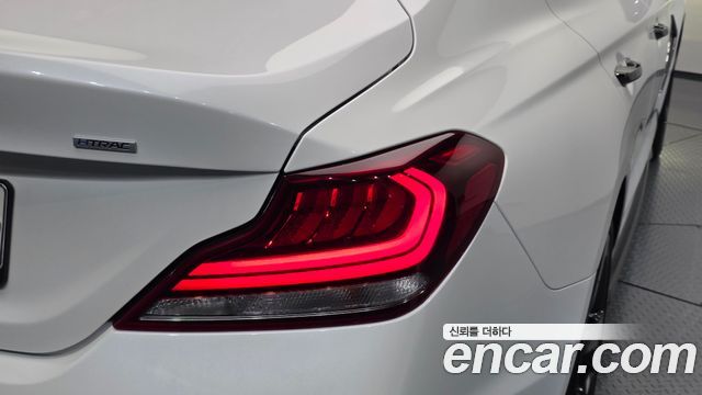 Genesis G70 2.0T Sport Package 2020 — фото 23