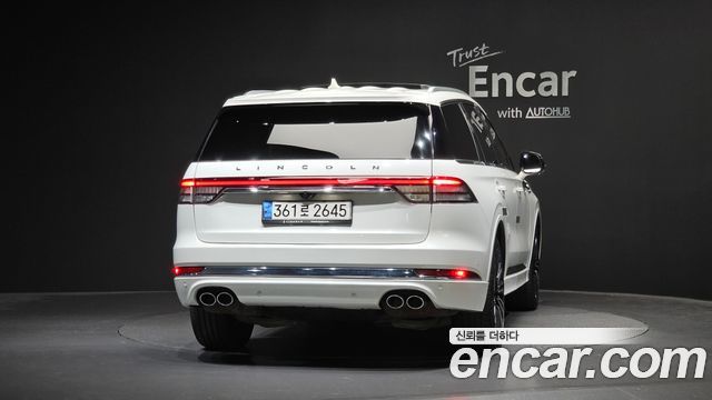 Lincoln Aviator (II) 3.0 Black Label AWD 2021 — фото 4